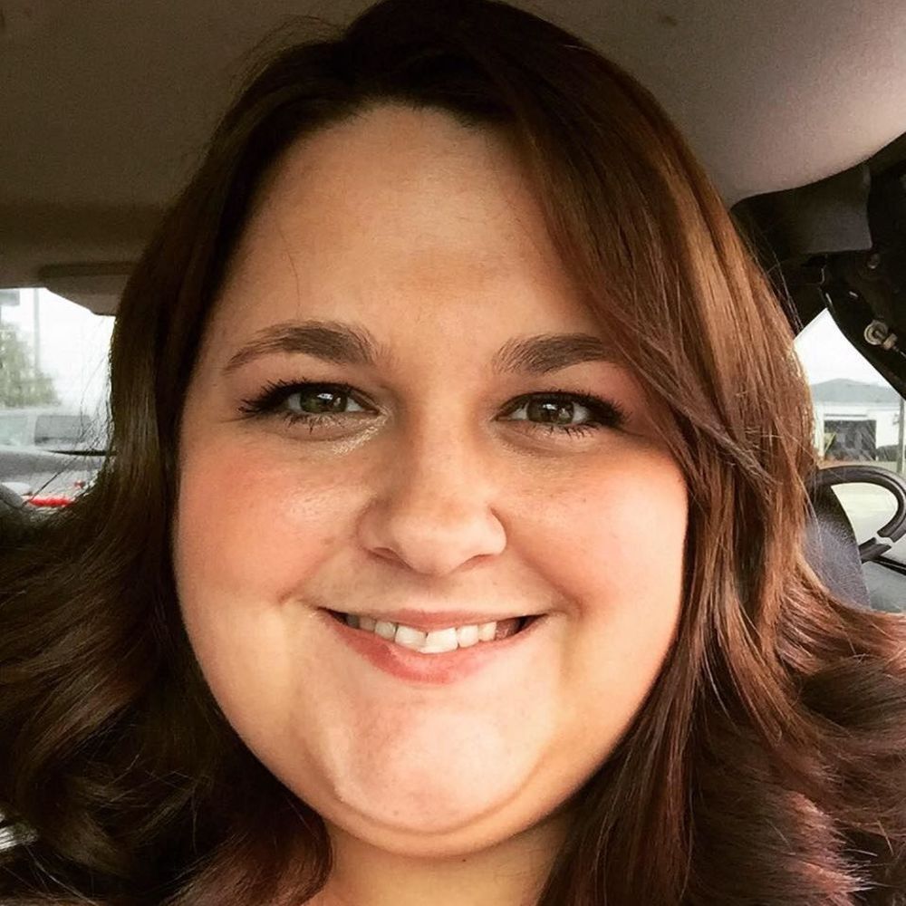 Meet your Posher, Holly